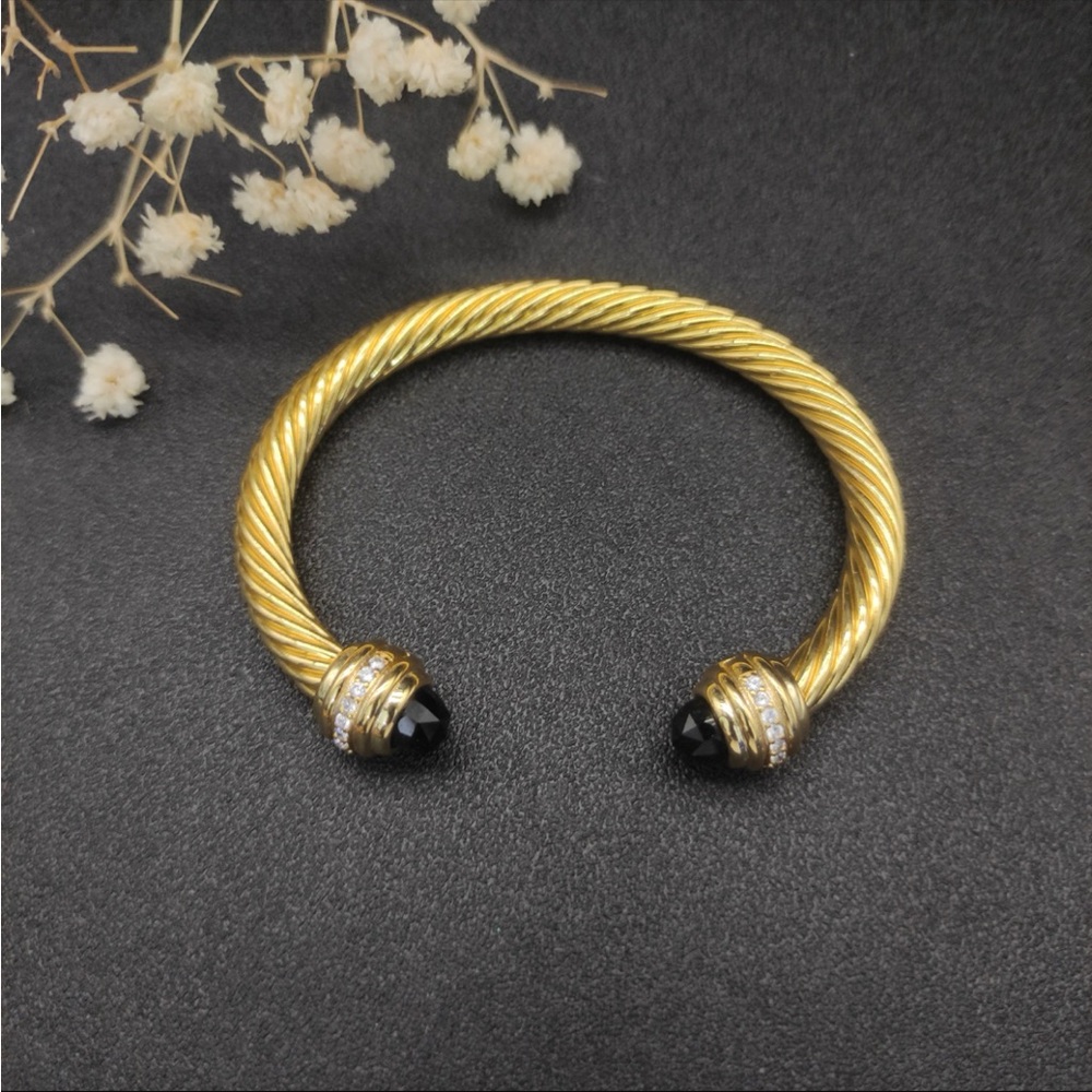 David Yurman Gold-Tone Twisted Cuff Bracelet with Black Stone End Caps 7mm - Picture 2 of 6